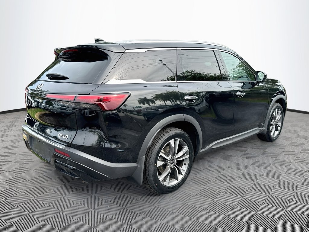 Certified 2024 INFINITI QX60 Luxe w/ Cargo Package AWD/4WD image 6