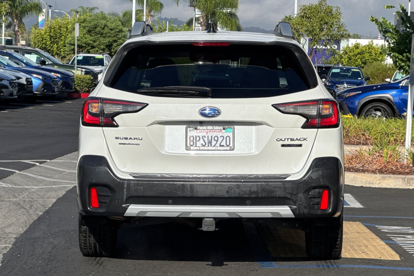 Used 2020 Subaru Outback Touring AWD/4WD image 5