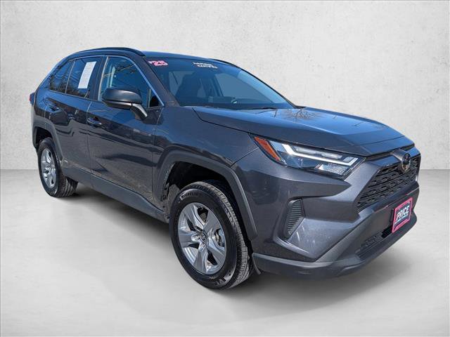 Used 2025 Toyota RAV4 LE image 3