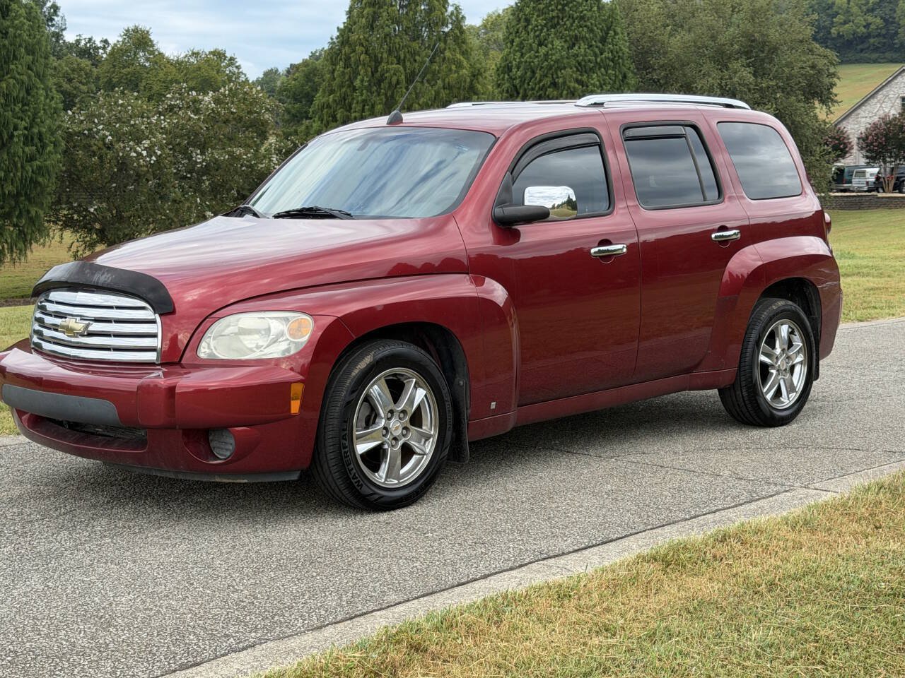Used 2009 Chevrolet HHR LT FWD image 1
