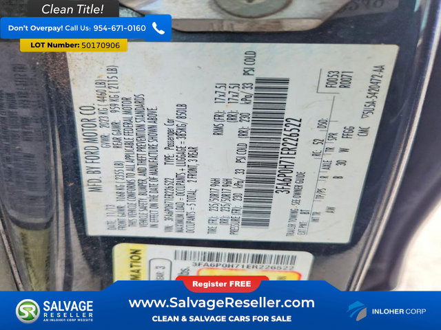 Used 2014 Ford Fusion SE FWD image 16