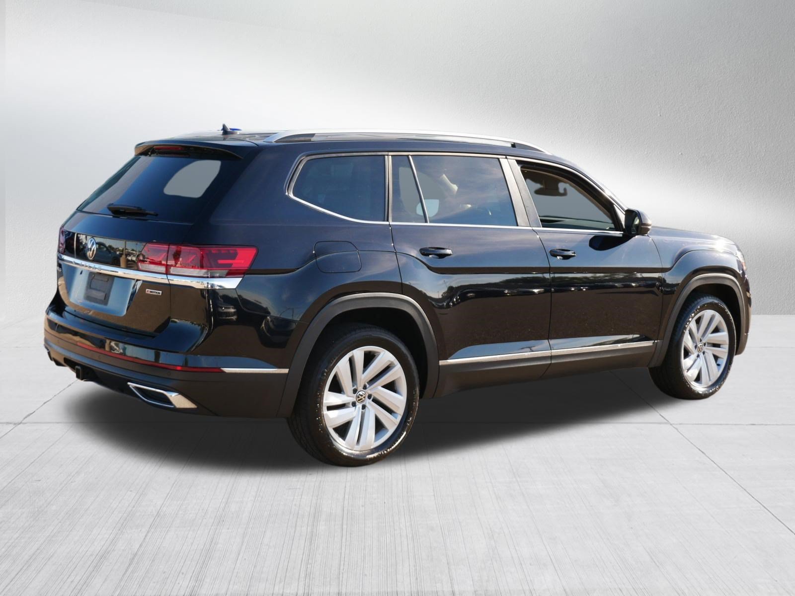 Used 2021 Volkswagen Atlas SEL AWD/4WD image 7