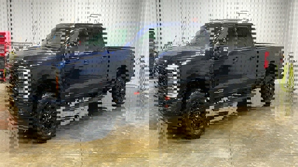 New 2025 Ford F350 Lariat w/ Black Appearance Package image 30
