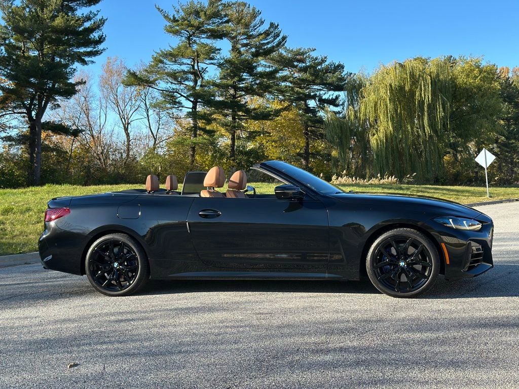 Used 2025 BMW 440i xDrive Convertible w/ Premium Package image 10