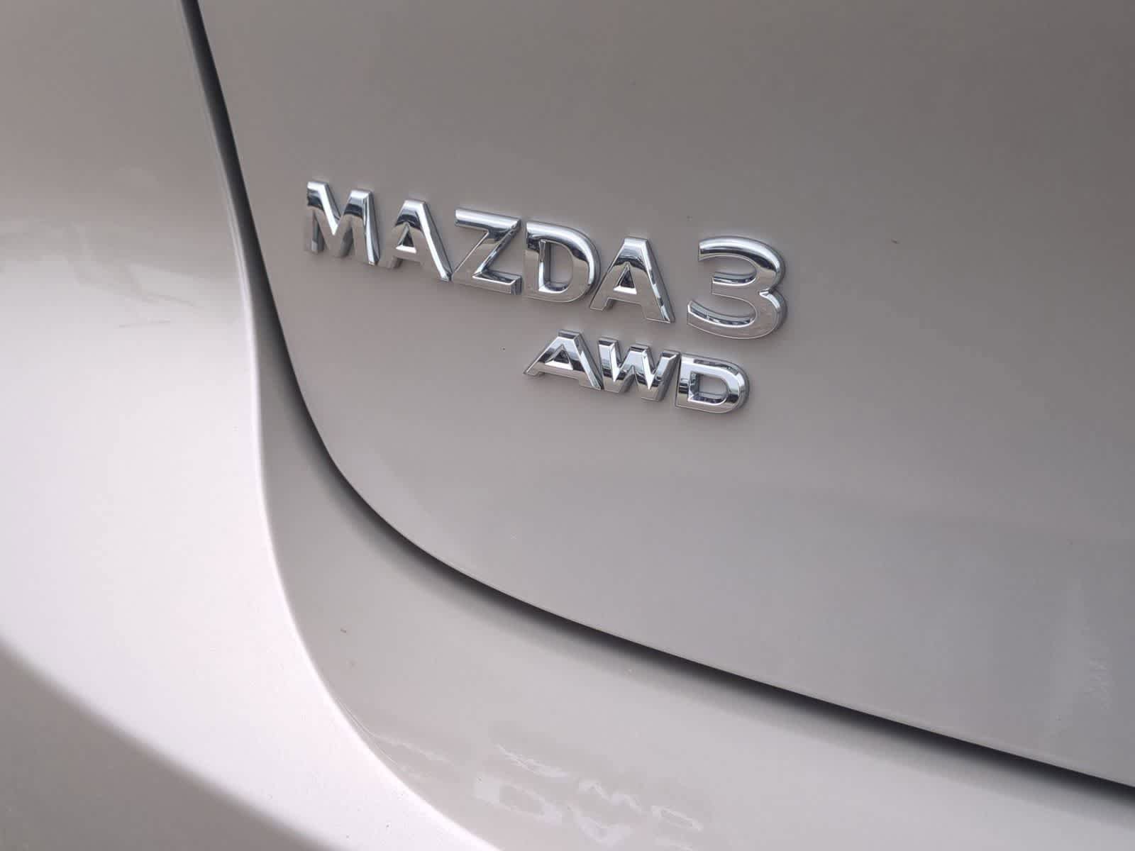 New 2026 MAZDA MAZDA3 Hatchback w/Premium Plus Pkg image 12
