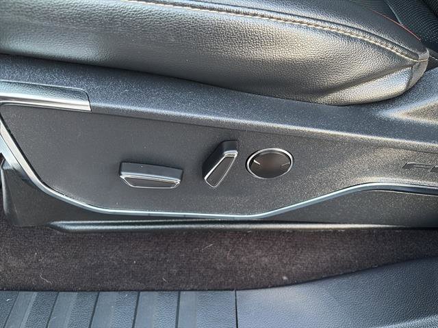 Used 2023 Ford F150 Lariat w/ Equipment Group 502A High image 14