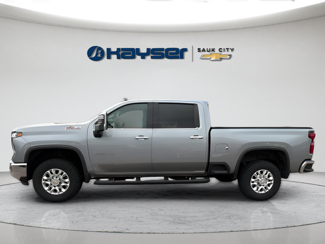 Used 2024 Chevrolet Silverado 2500 LTZ w/ LTZ Convenience Package AWD/4WD image 4