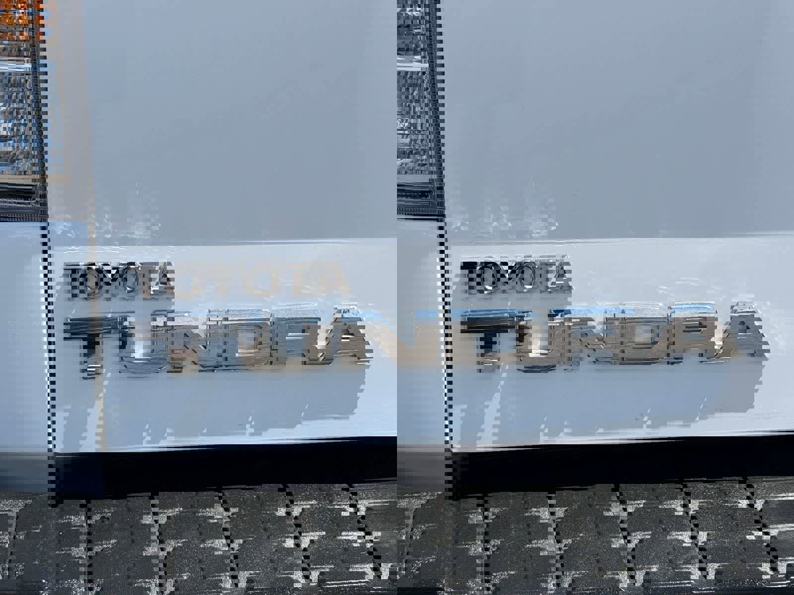 Used 2013 Toyota Tundra 2WD Double Cab w/ Tow Pkg image 26