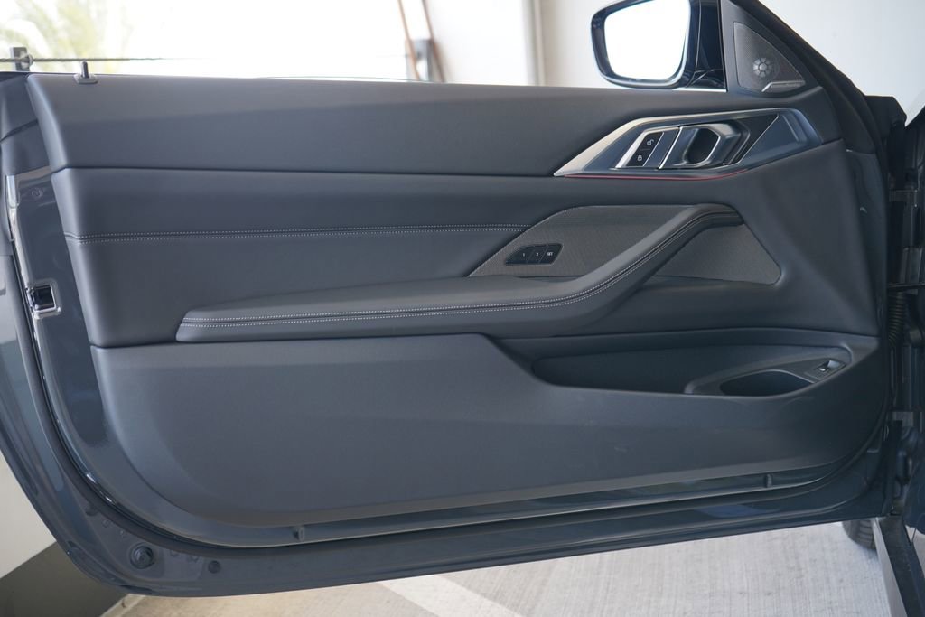 New 2026 BMW 430i Coupe w/ M Sport Package image 9