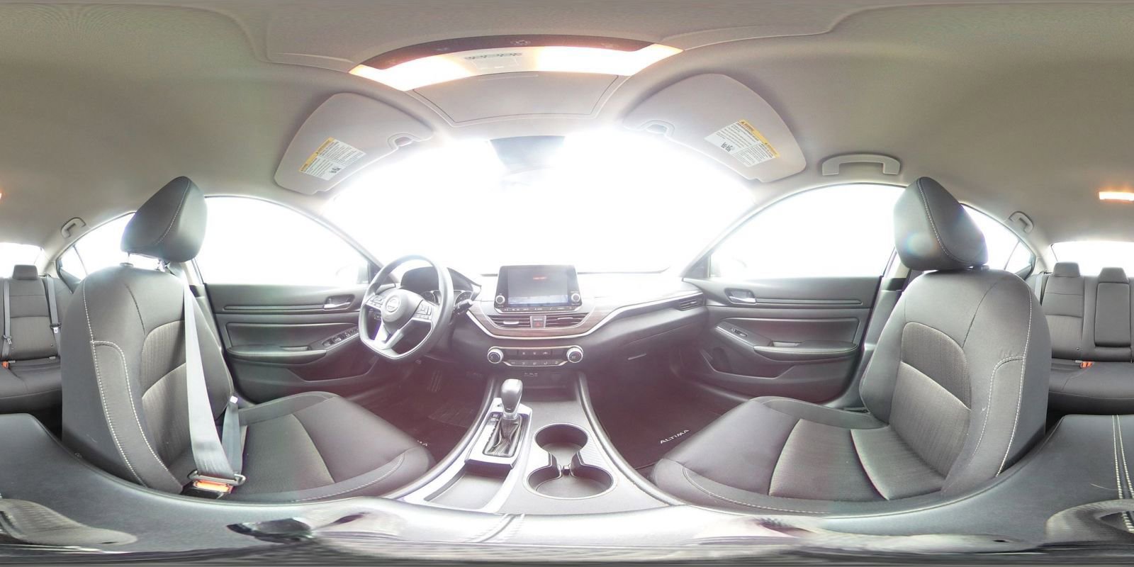 Used 2025 Nissan Altima 2.5 SV image 38