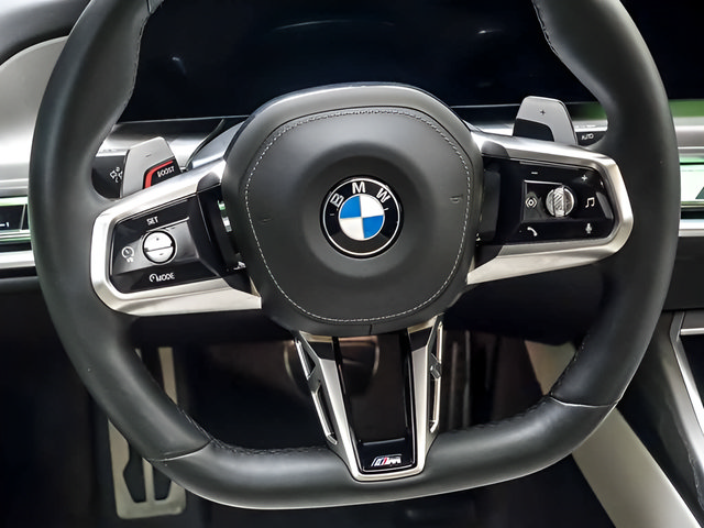 Used 2023 BMW 760i xDrive AWD/4WD image 15