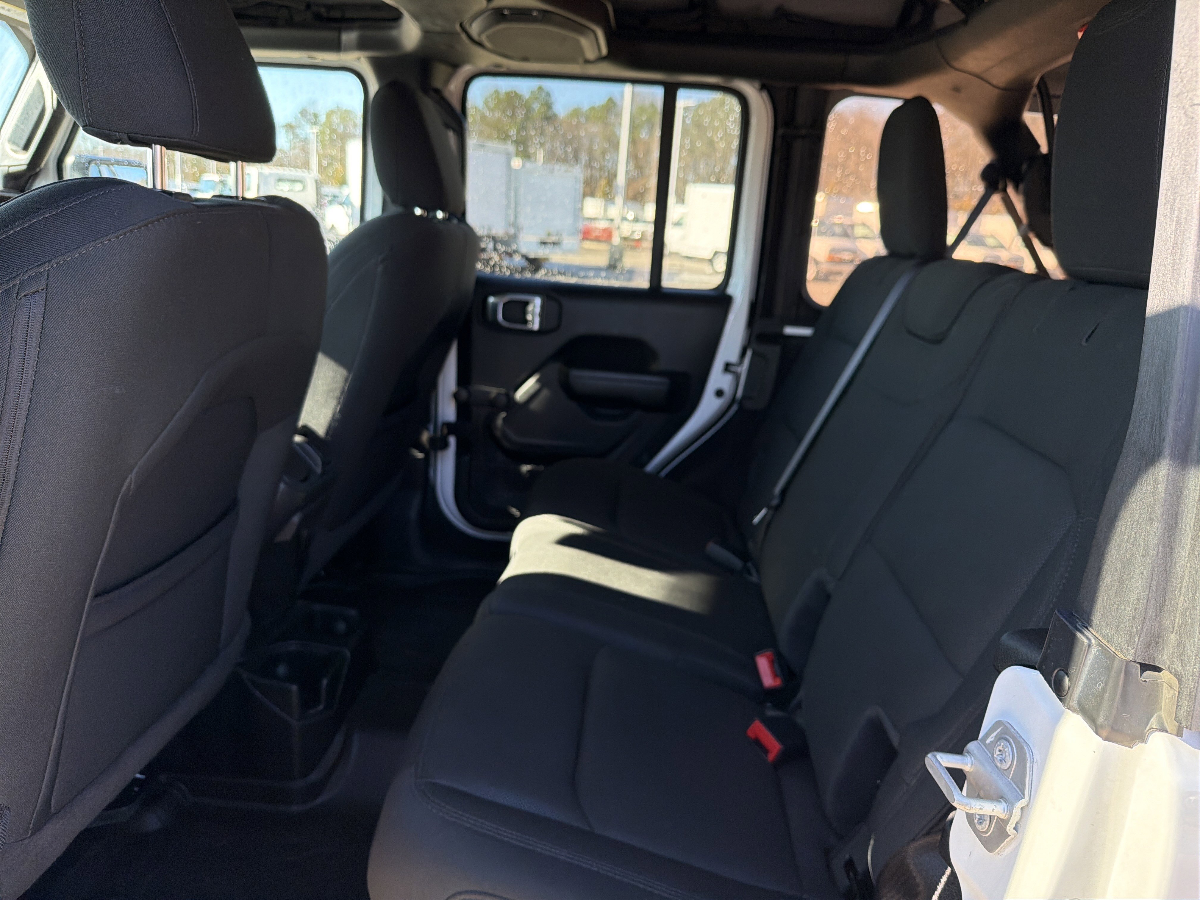 Used 2021 Jeep Wrangler Unlimited Sport image 31