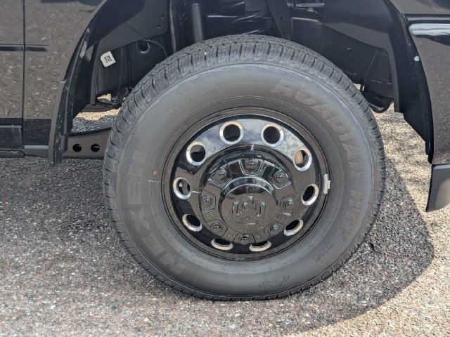New 2026 RAM 3500 Big Horn AWD/4WD image 12