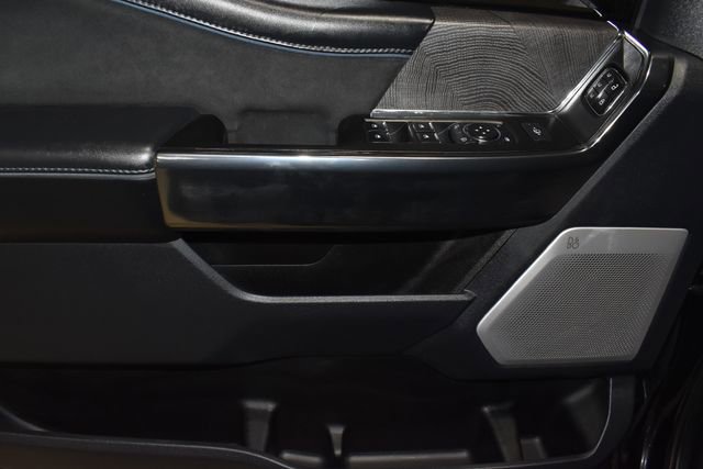 Used 2025 Ford F250 Platinum image 32