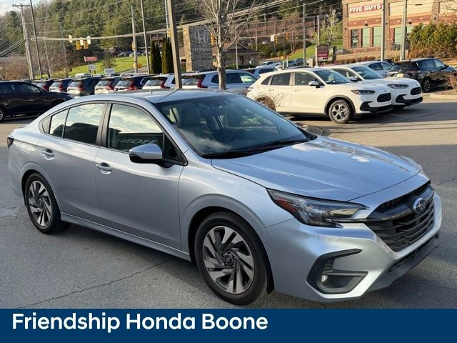 Used 2023 Subaru Legacy Limited image 3