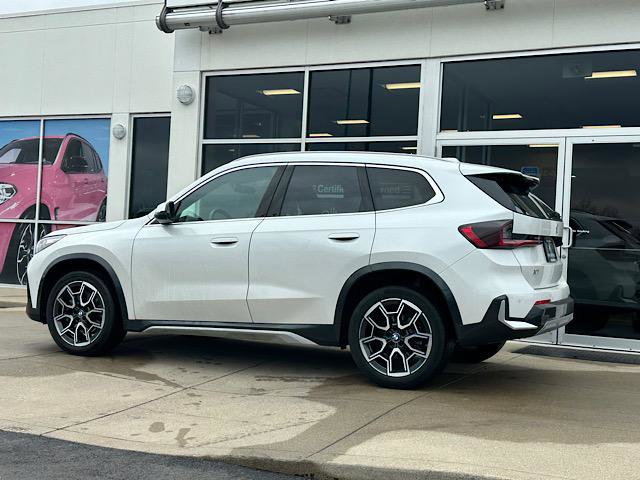 Certified 2025 BMW X1 xDrive28i w/ Premium Package image 7