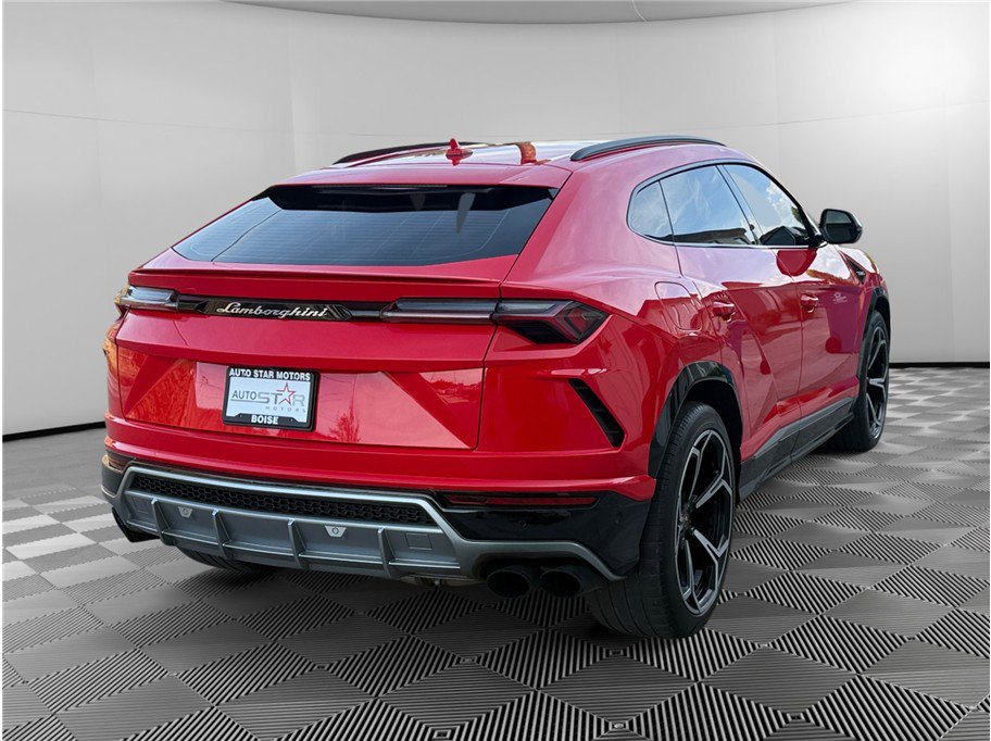 Used 2019 Lamborghini Urus AWD/4WD image 5