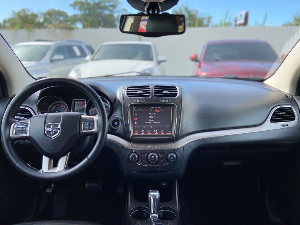 Used 2017 Dodge Journey Crossroad FWD image 33
