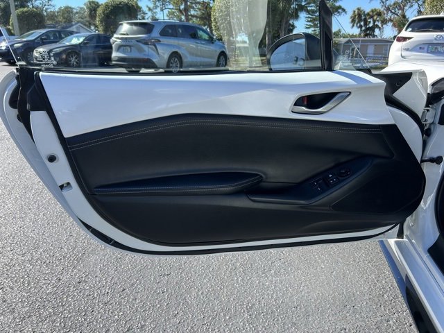 Used 2024 MAZDA MX-5 Miata RF Club image 12