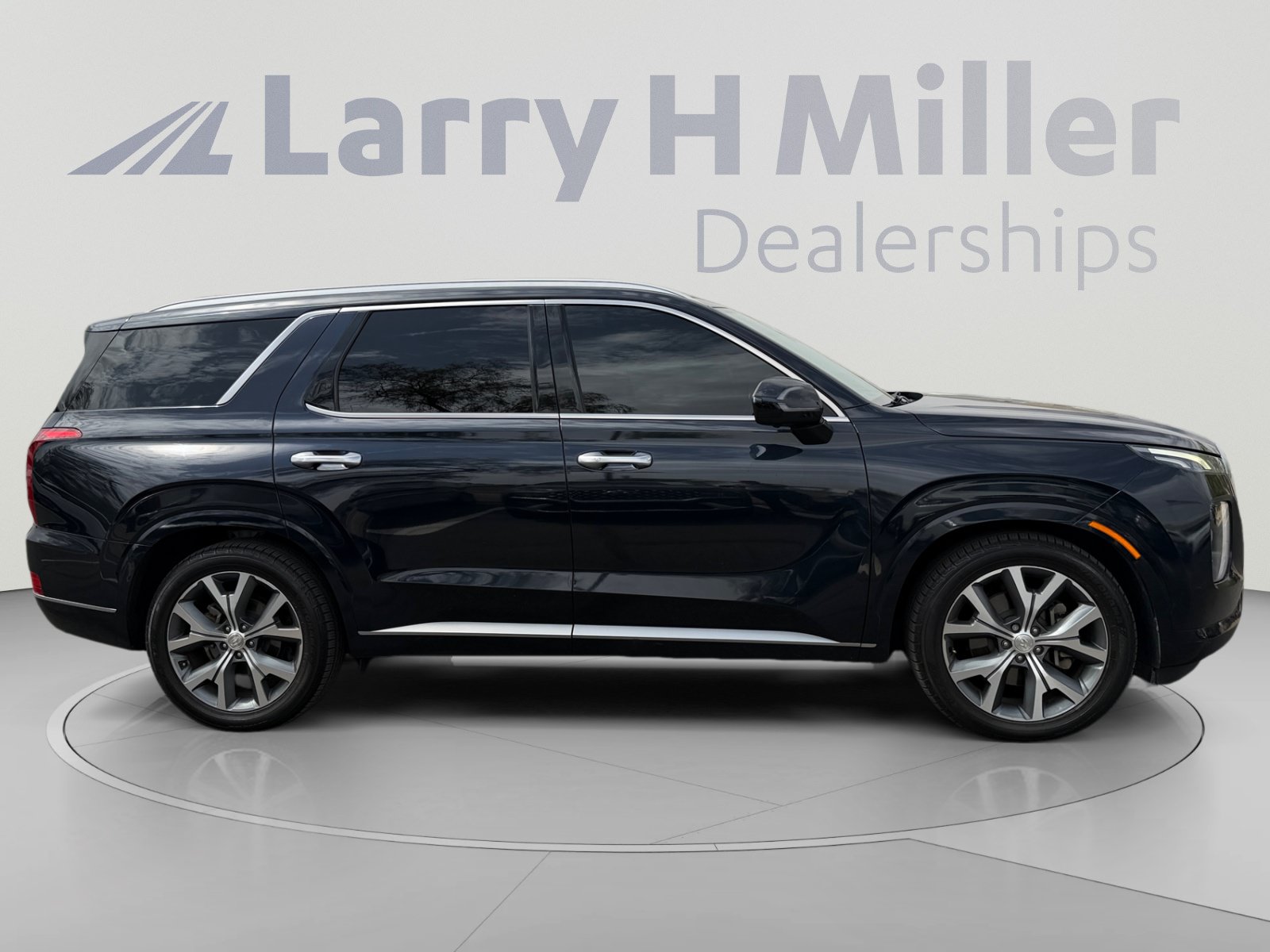 Used 2021 Hyundai Palisade Limited w/ Cargo Package AWD/4WD image 6
