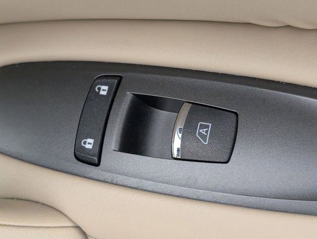 Used 2022 Nissan Armada SL w/ Cargo Package image 38