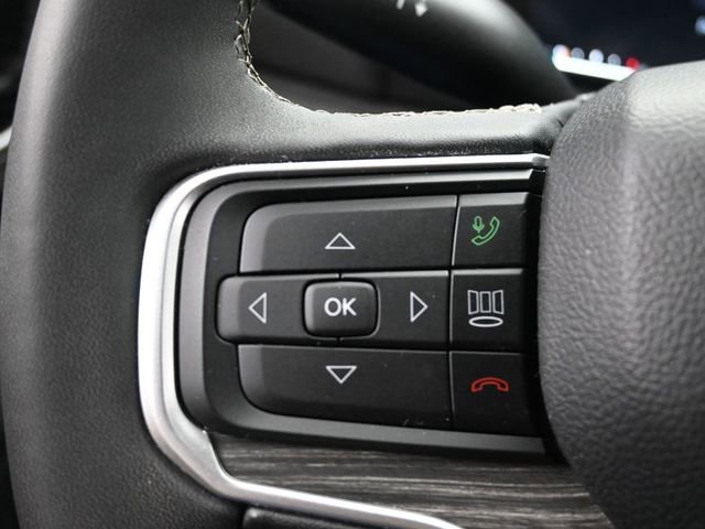 Used 2024 Jeep Wagoneer Series II w/ Flexible Seating Group image 16