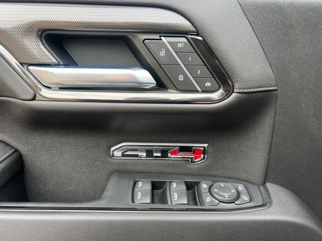 Used 2022 GMC Sierra 1500 AT4 w/ AT4 Premium Package AWD/4WD image 21