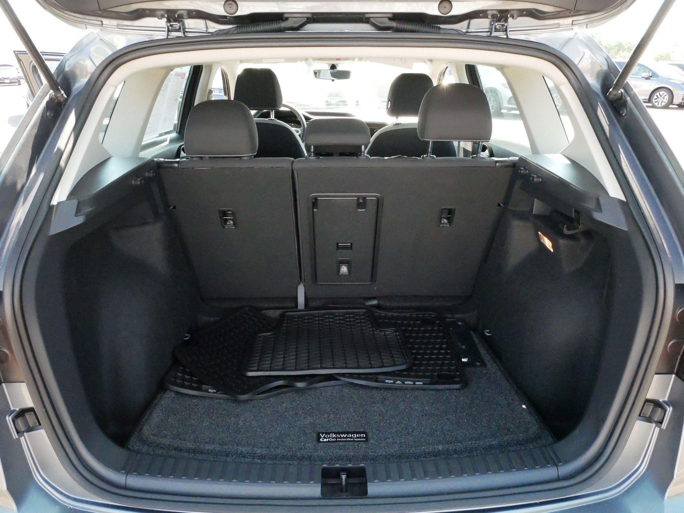 Used 2023 Volkswagen Taos S FWD image 18