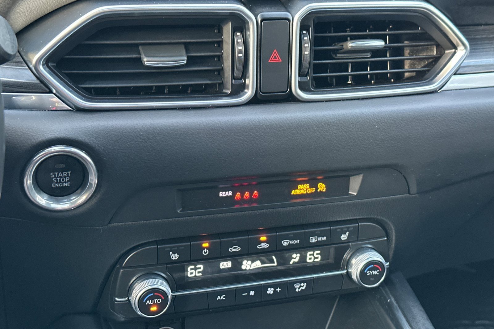 Used 2022 MAZDA CX-5 AWD 2.5 S w/ Premium Package image 19