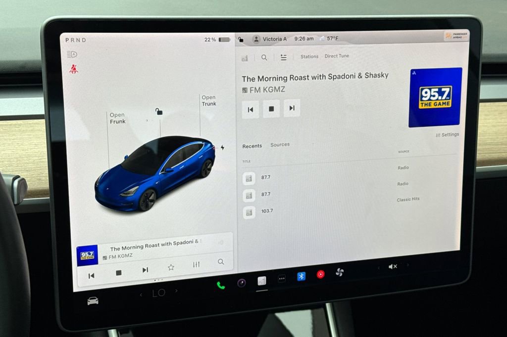 Used 2018 Tesla Model 3 Long Range RWD image 17