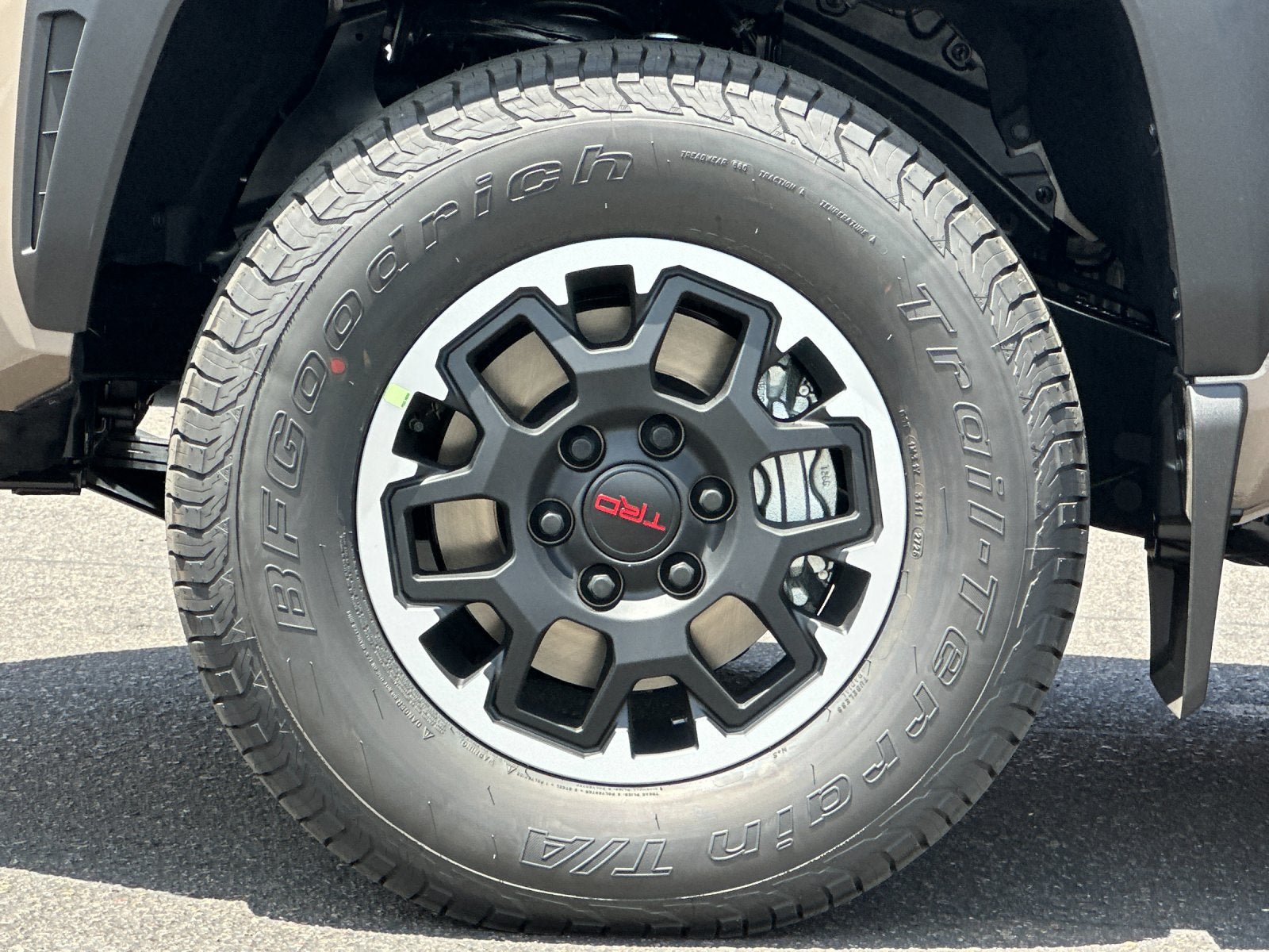 New 2026 Toyota Tacoma TRD Off-Road AWD/4WD image 30
