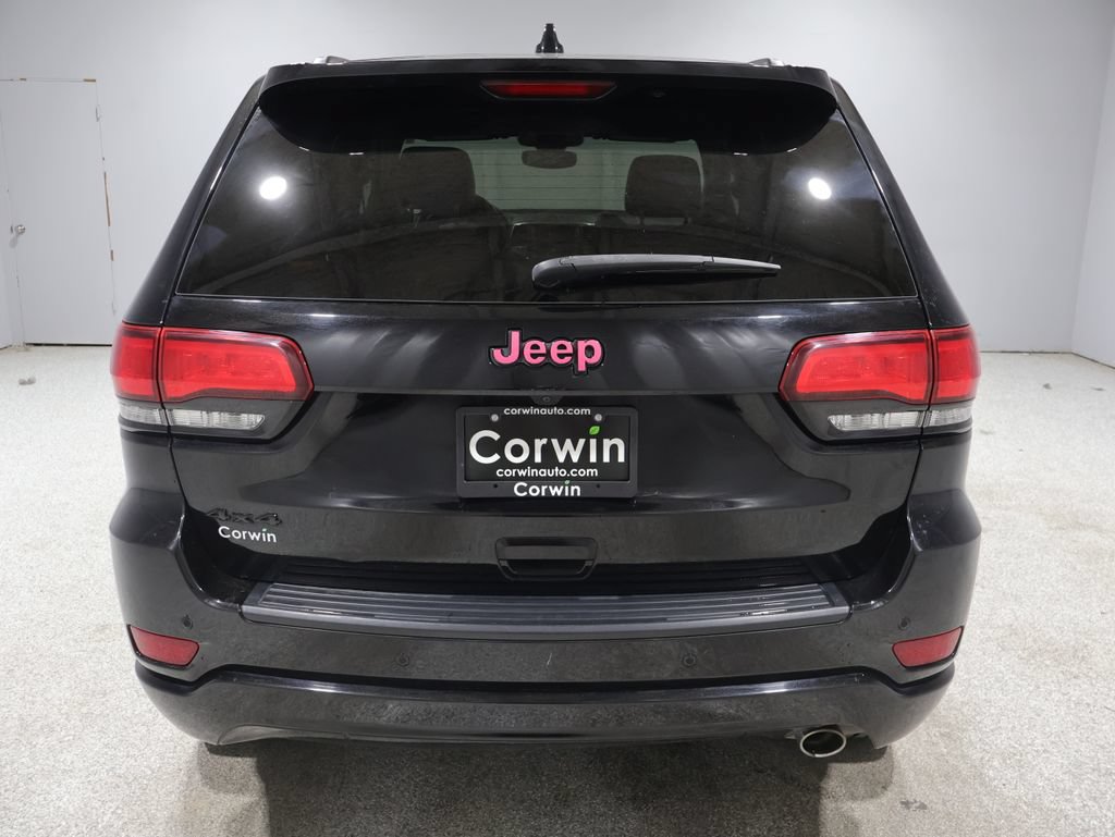 Used 2018 Jeep Grand Cherokee Altitude AWD/4WD video 3