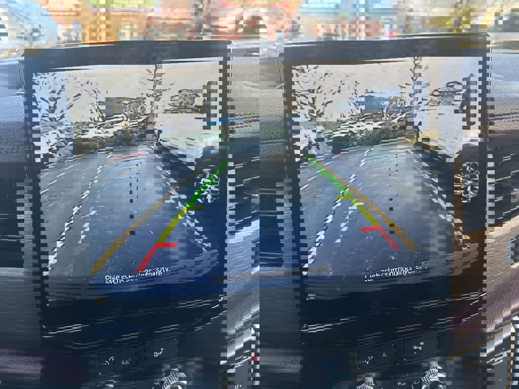 Used 2024 Ford Expedition Limited image 25