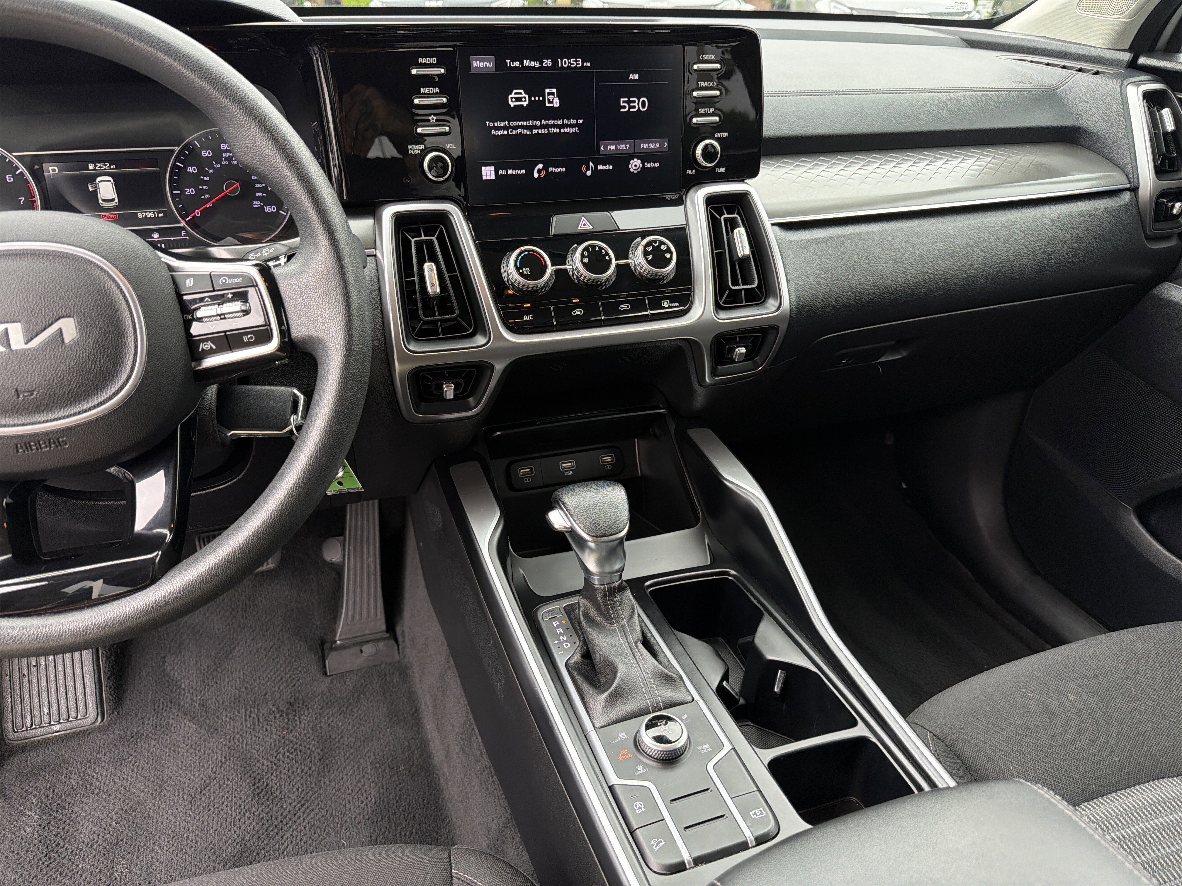 Used 2022 Kia Sorento LX AWD/4WD image 26