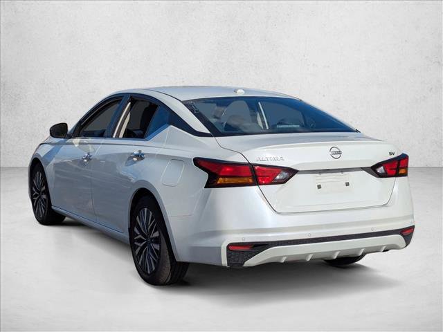 Used 2023 Nissan Altima 2.5 SV image 7