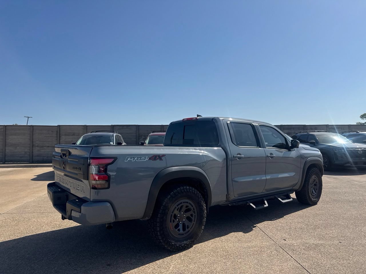 Certified 2025 Nissan Frontier PRO-4X w/ Pro Convenience Package AWD/4WD image 19