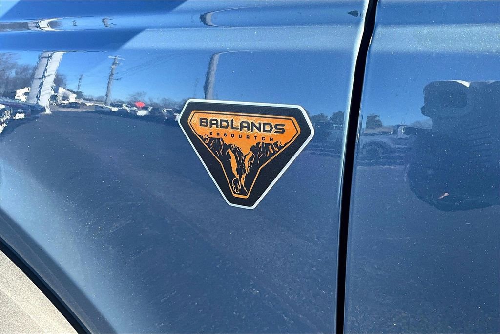 New 2025 Ford Bronco Badlands w/ Sasquatch Package image 9