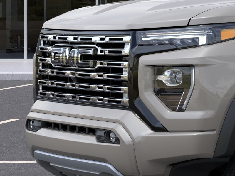 New 2026 GMC Canyon Denali AWD/4WD image 13