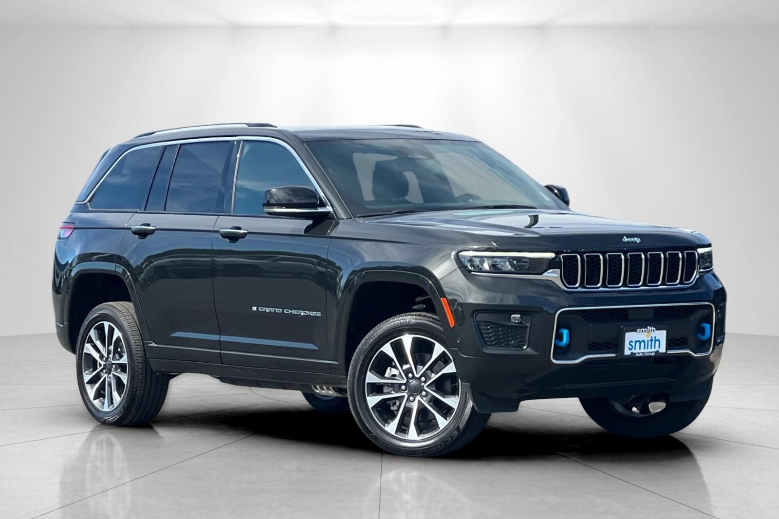 Used 2024 Jeep Grand Cherokee Overland w/ Luxury Tech Group IV AWD/4WD video 2