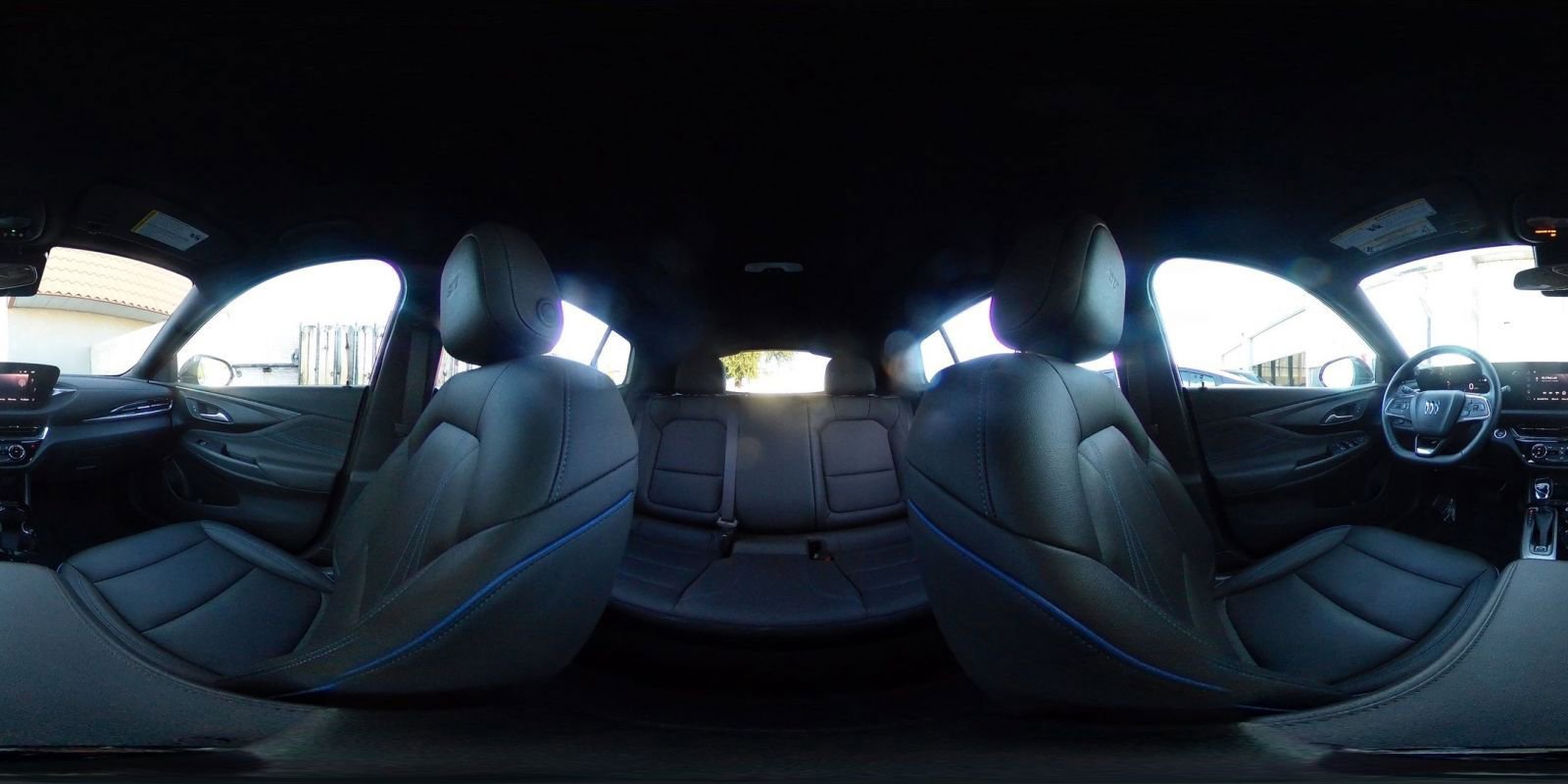 Used 2025 Buick Envista Sport Touring image 40