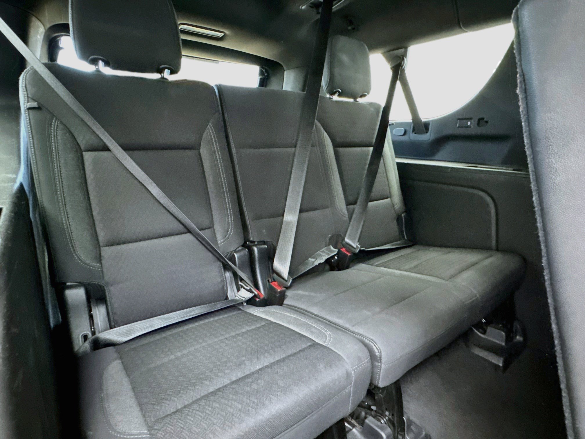 Used 2021 Chevrolet Suburban LS AWD/4WD image 18