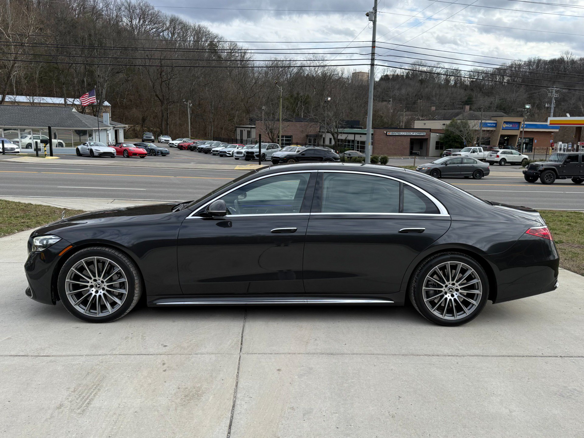 Used 2024 Mercedes-Benz S 580 4MATIC Sedan image 8