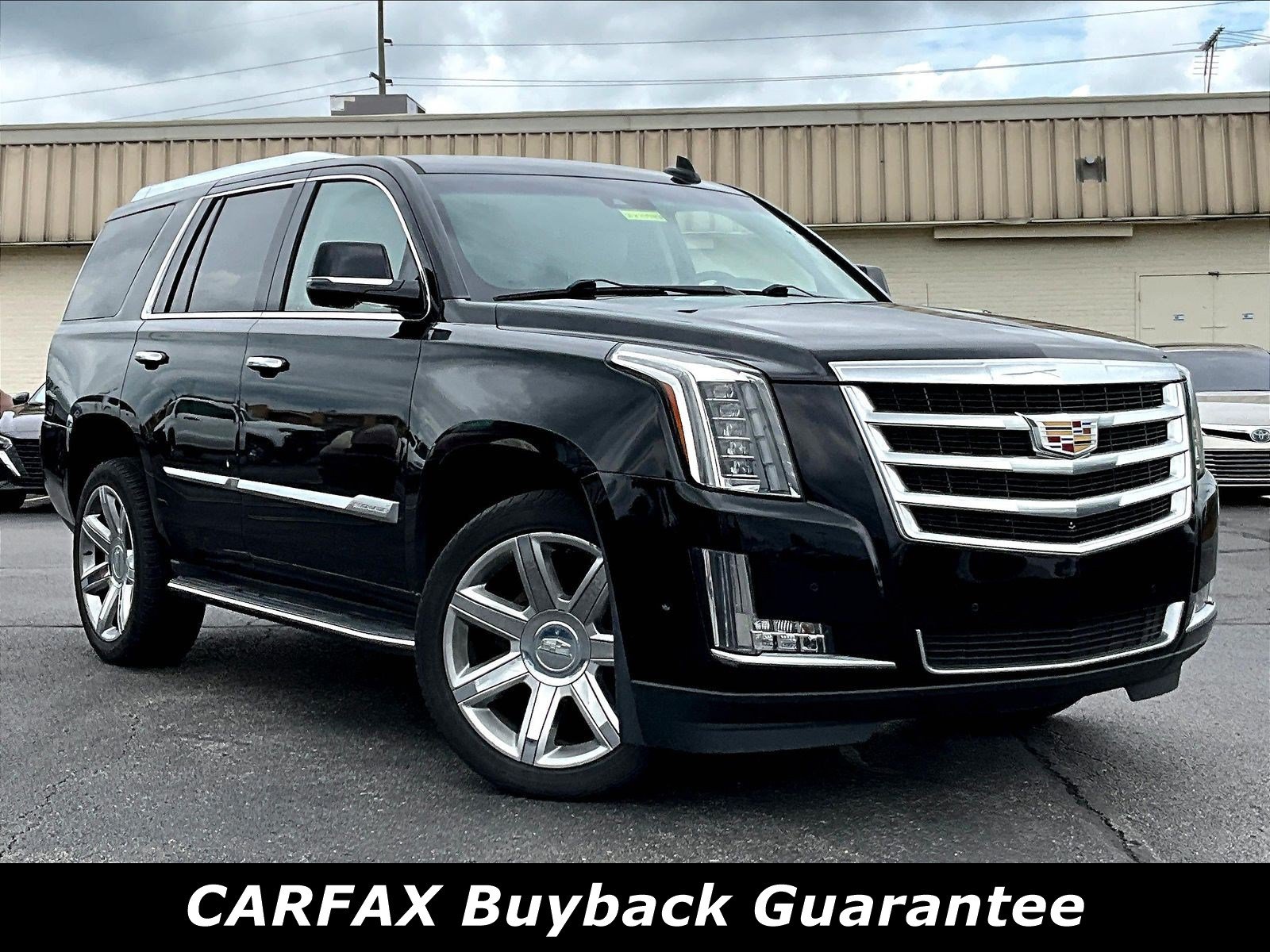 Used 2020 Cadillac Escalade Luxury AWD/4WD image 3