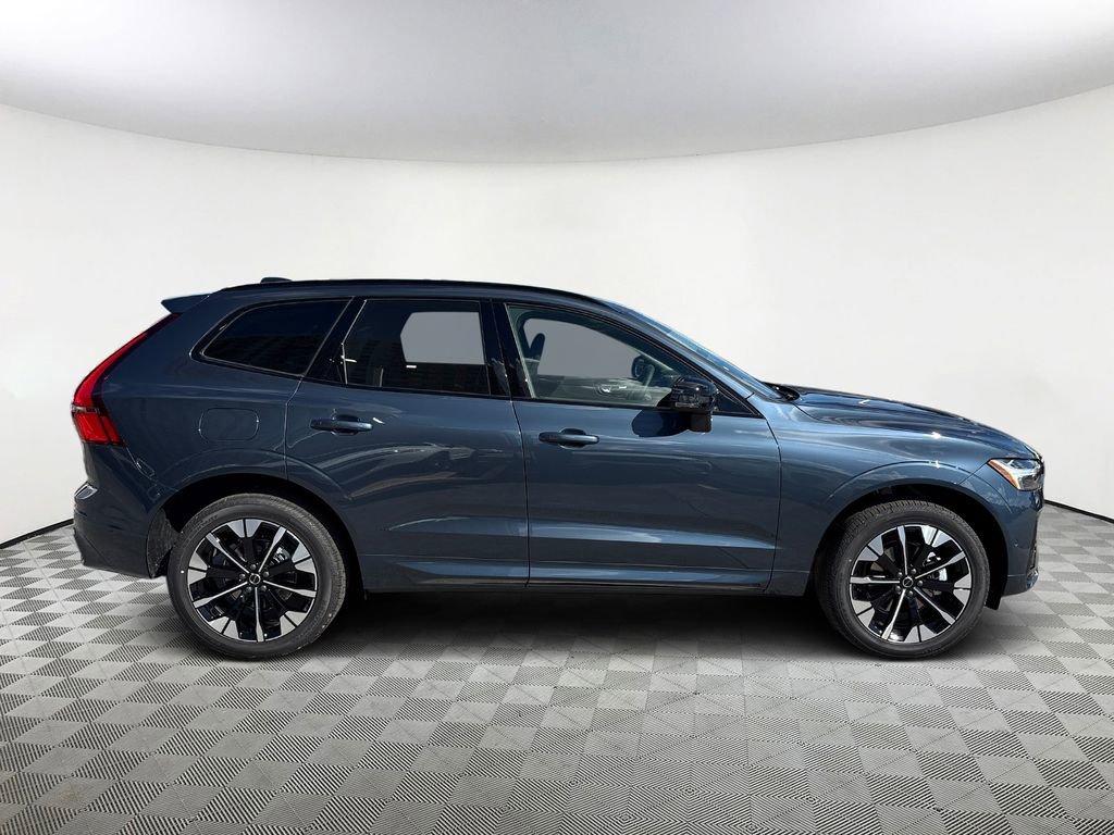 New 2026 Volvo XC60 B5 Plus image 4