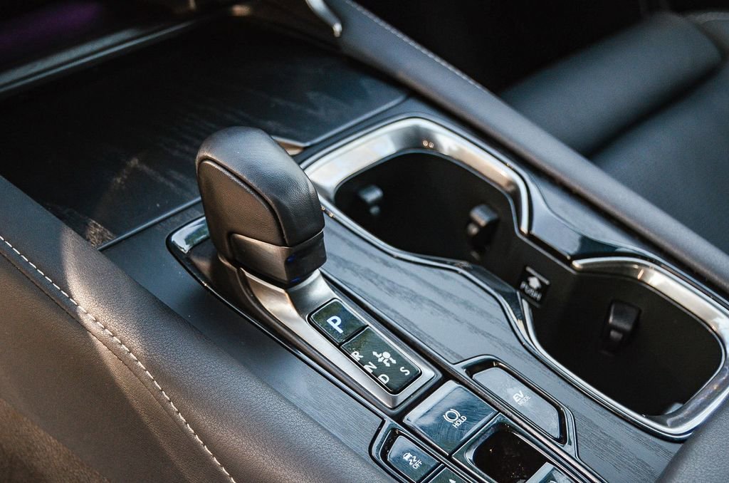 Used 2025 Lexus RX 350 w/ Convenience Package image 19