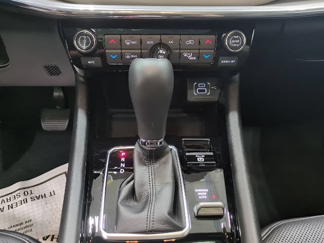 Used 2024 Jeep Compass Limited w/ Elite Group AWD/4WD image 19
