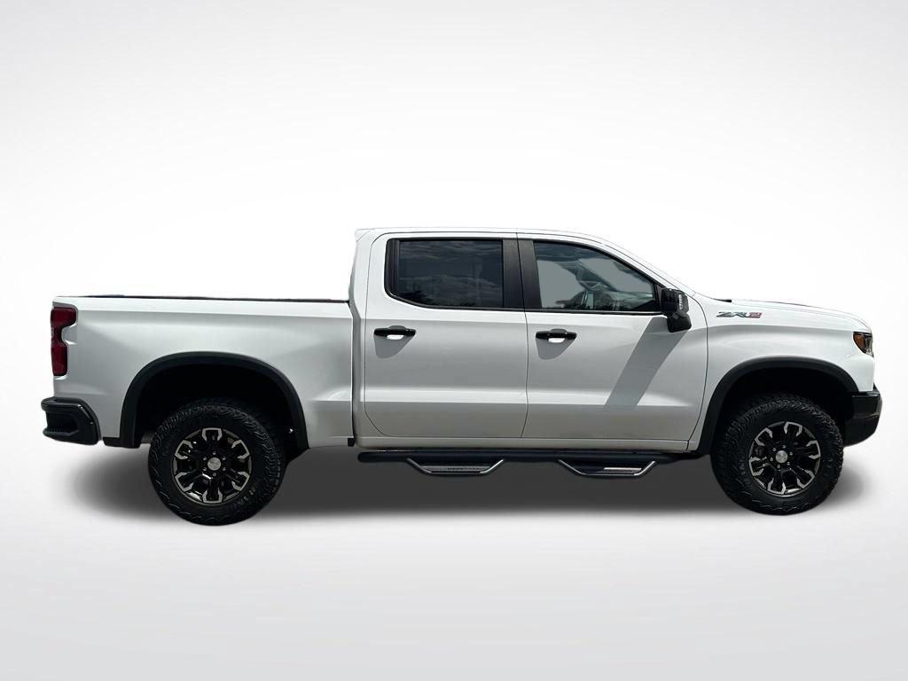 Used 2022 Chevrolet Silverado 1500 ZR2 w/ Technology Package AWD/4WD image 7