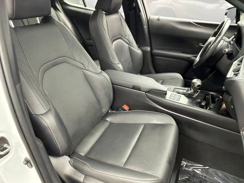 Used 2023 Lexus UX 250h F Sport w/ Accessory Package (Z2) AWD/4WD image 28