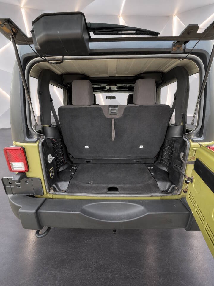 Used 2013 Jeep Wrangler Sport AWD/4WD image 25