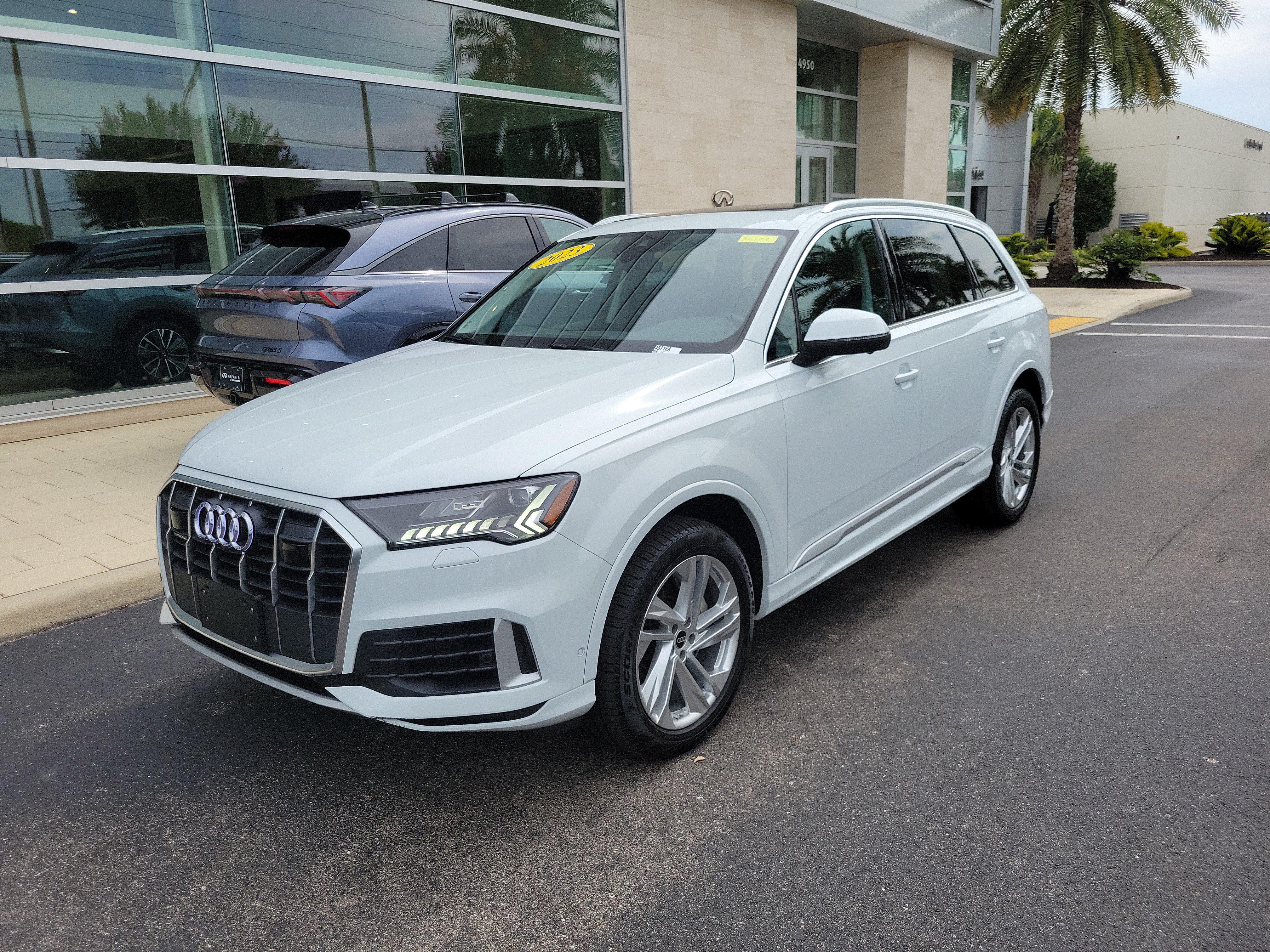 Used 2023 Audi Q7 3.0T Premium AWD/4WD image 8